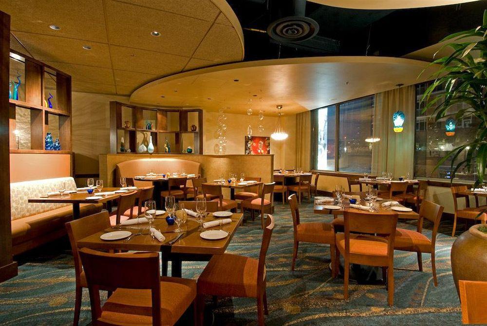 1 Hotel Seattle Restaurace fotografie Interior of a restaurant